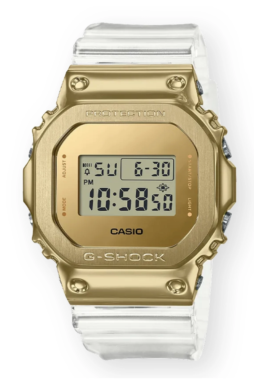 GM-5600SG-9DR_Casio – Men – Gold – 49.6mm – QuartzGold